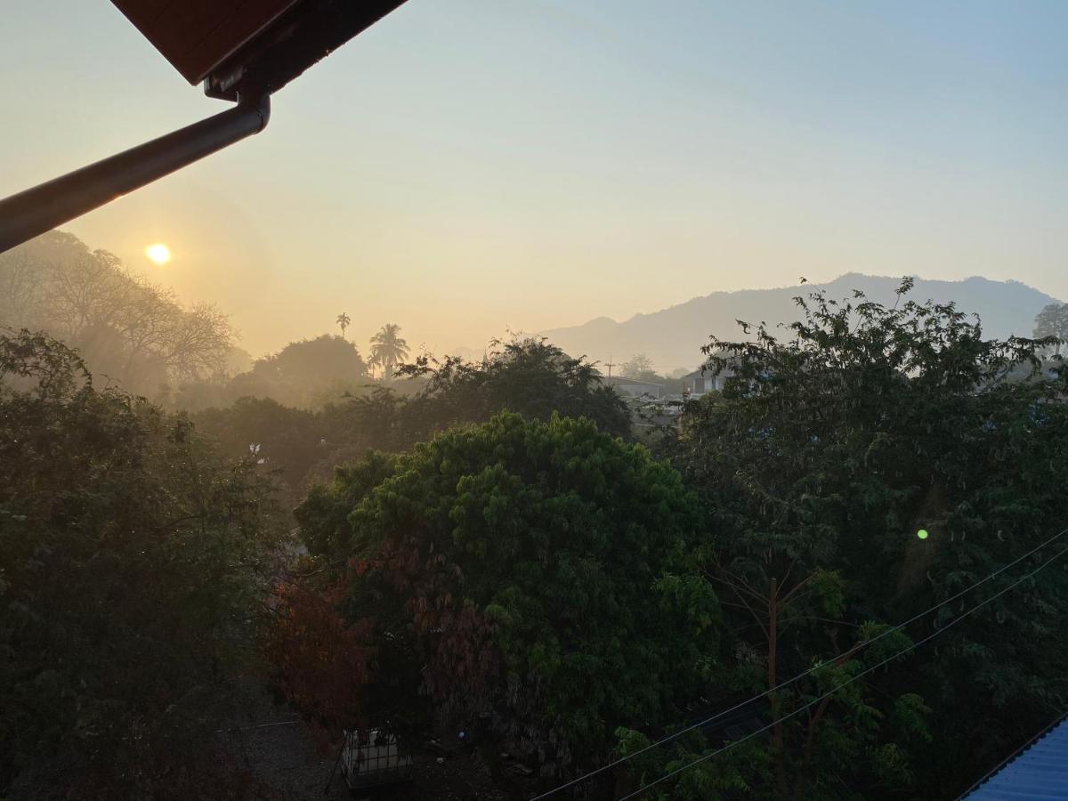 Baan I-A-Run Resort Pak Chong 外观 照片